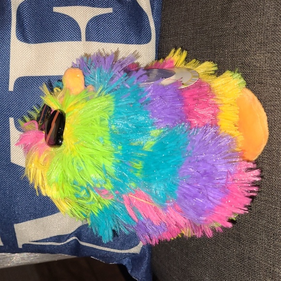 Vintage Animated Plush Rainbow Chick Plush Dances To Chicken Dance - Picture 5 of 6